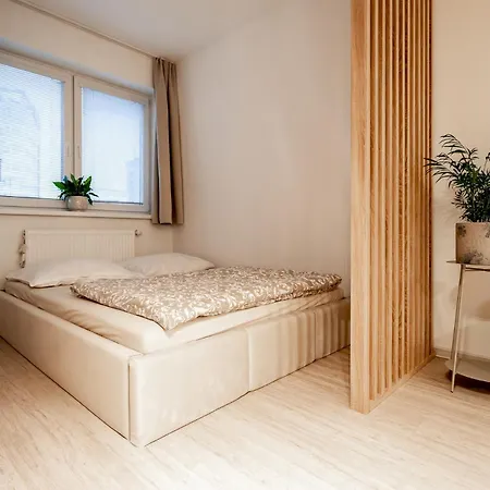 Apartmán Belveder S Terasou A Parkovacim Miestom